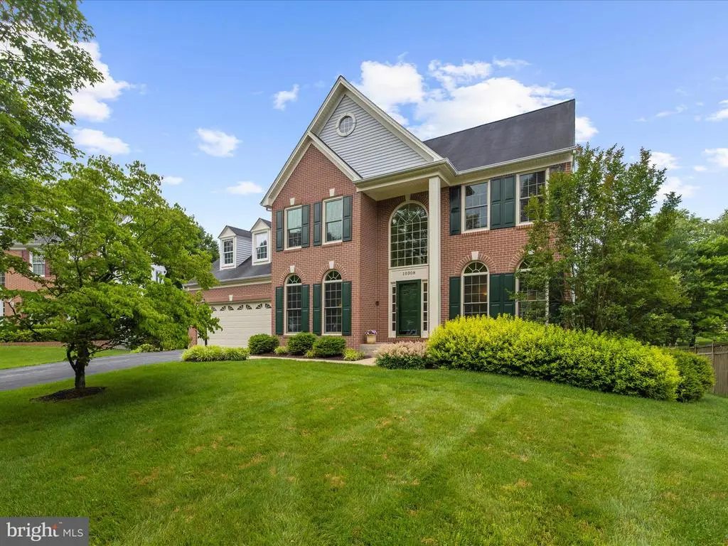 10308 Gretchen Nicole Ct, Woodstock