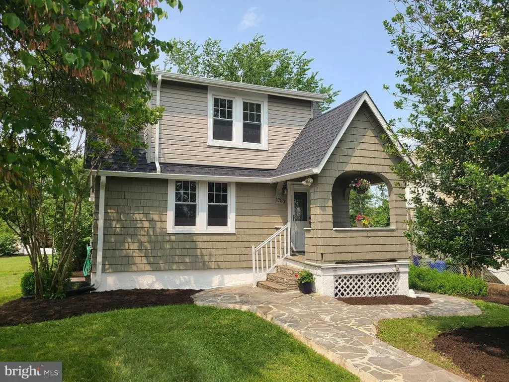 1700 Goodview Rd, PARKVILLE