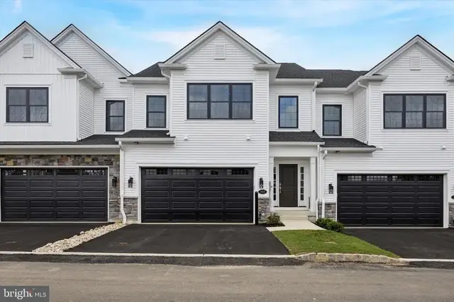 506 Fullerton Farm Court Lot #22, Warrington