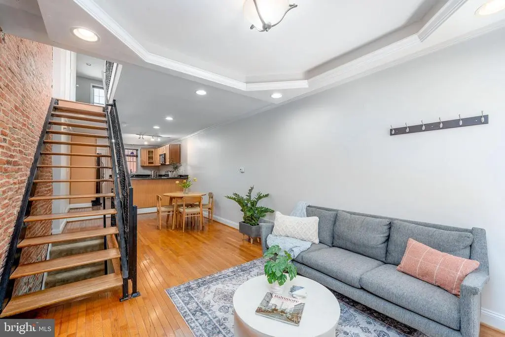 230 N Port St, Baltimore