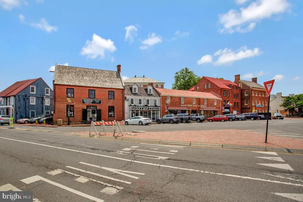 81 Main St, Annapolis