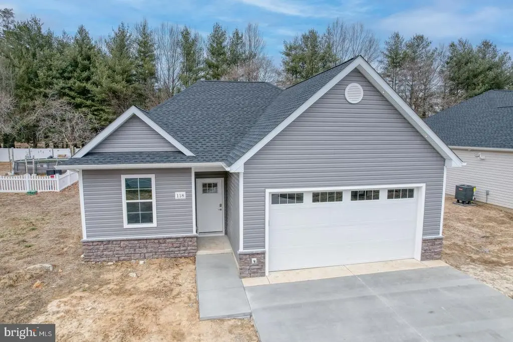 114 W Main St W Main, Sudlersville