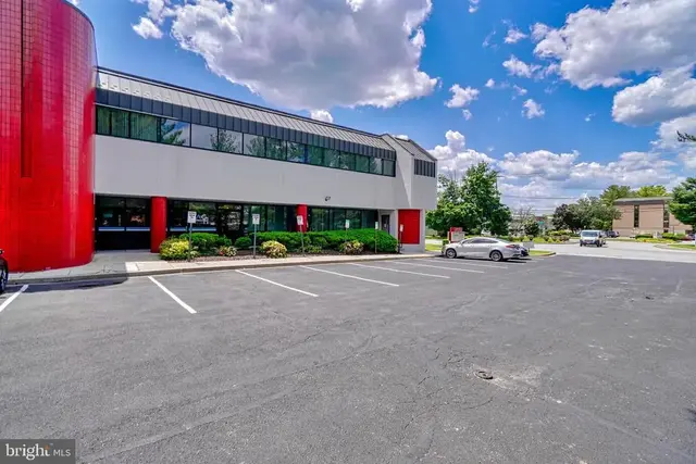 201 Milford Mill Rd, Pikesville