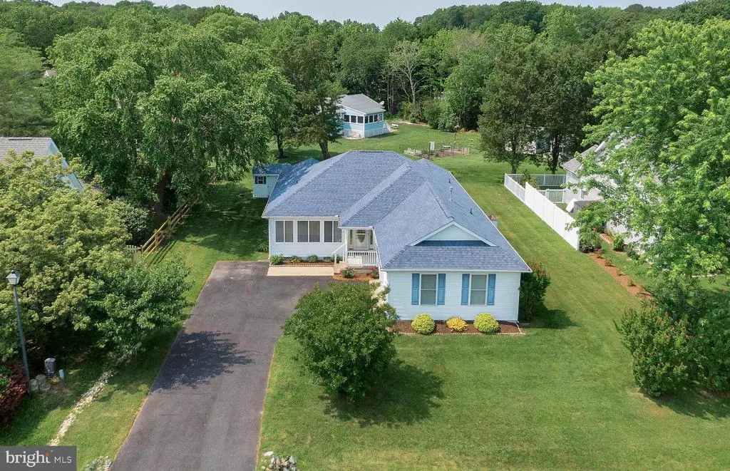 39 Coral Ln, Frankford