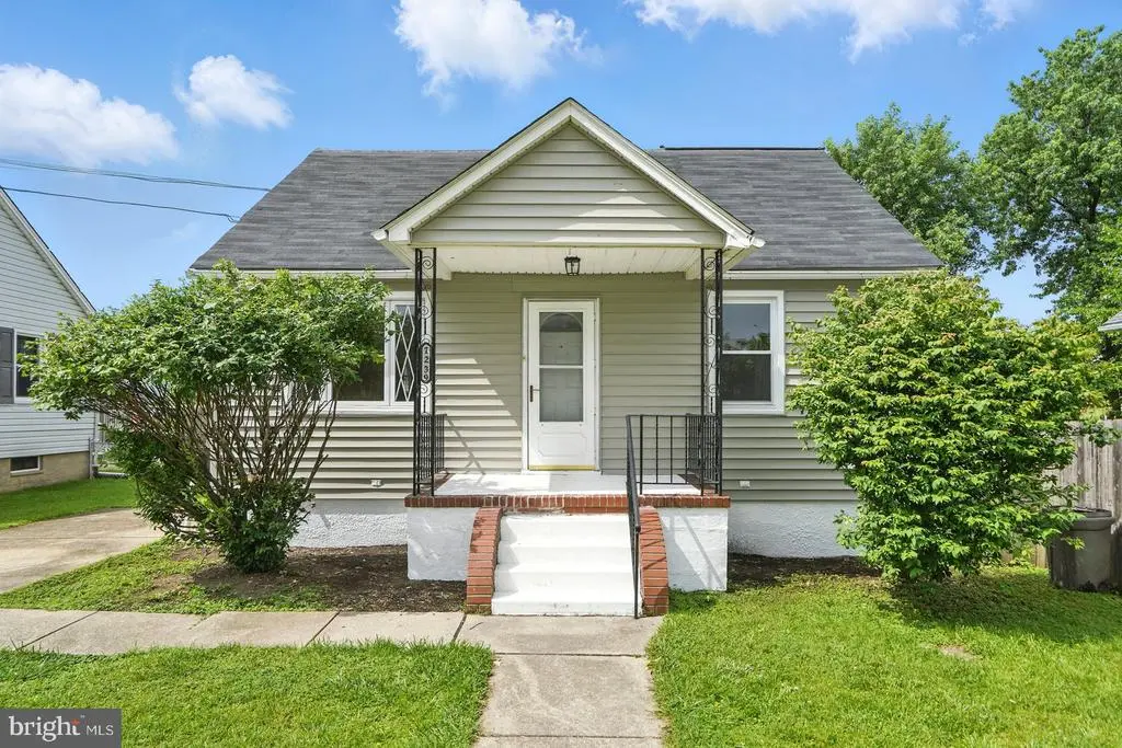 1239 Hilldale Rd, Baltimore