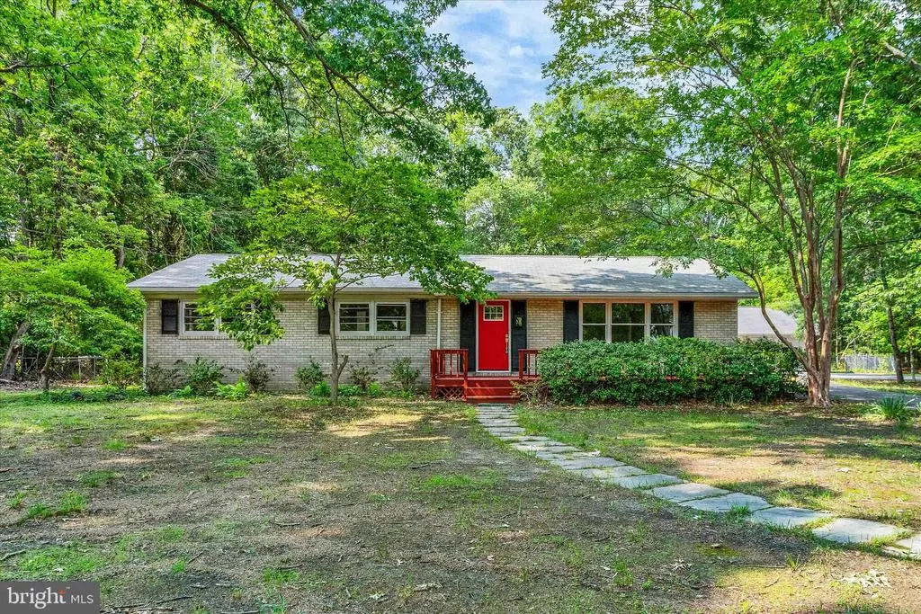 1216 Steamboat Rd, Shady Side