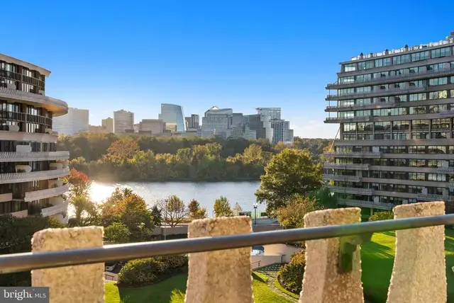 2510 Virginia Nw #614-n, Washington
