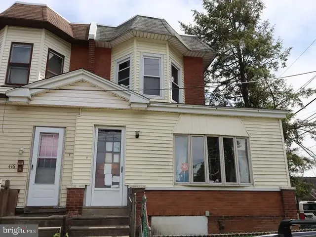 418 Pusey Ave #95, Darby