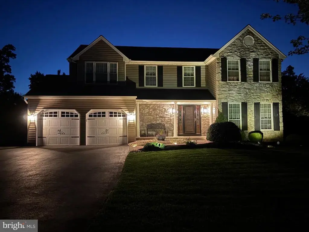 1447 Bentley Dr, WARRINGTON