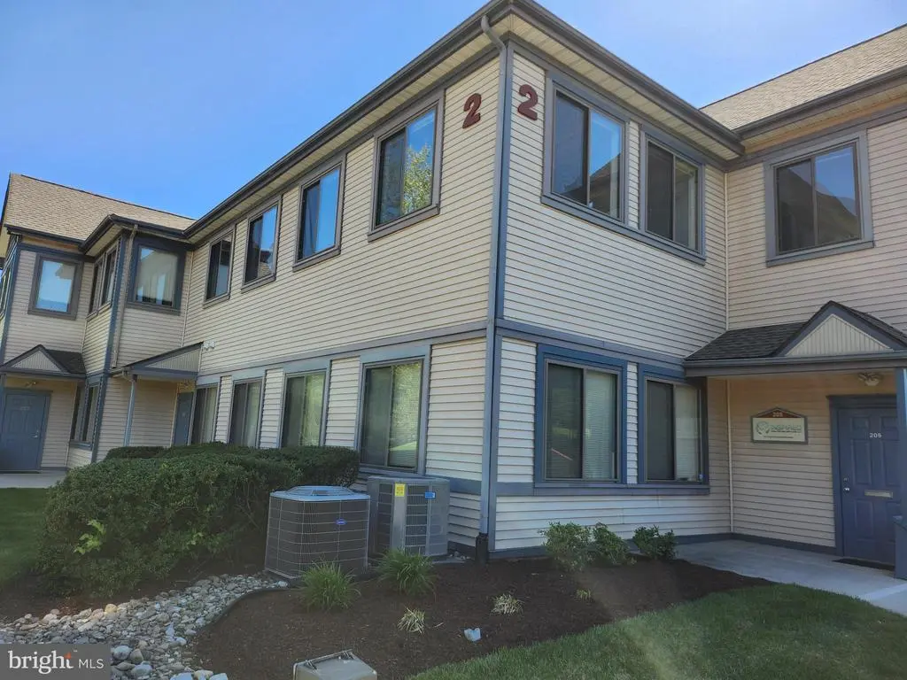 750 Route 73 S #205 B, MARLTON