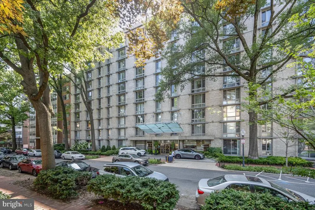 950 25th St Nw #811n, Washington