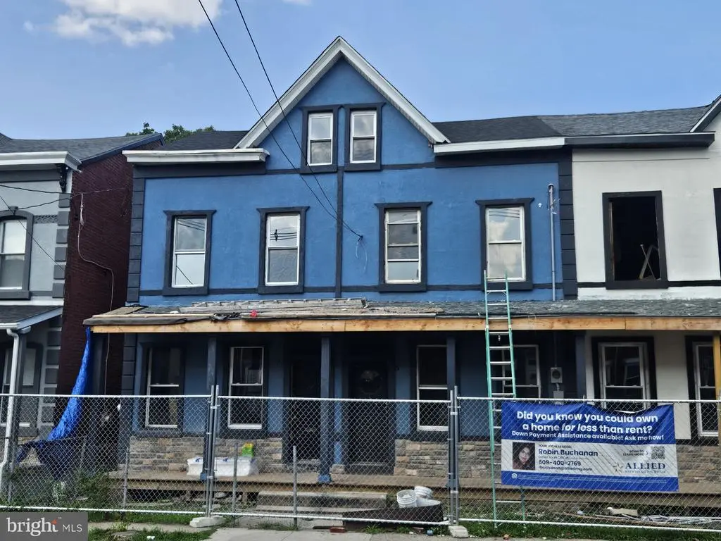 110 Chambers St, TRENTON