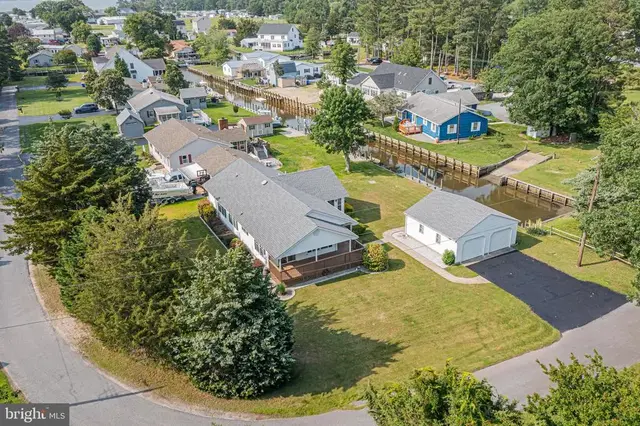 32408 Holly Ter, Ocean View