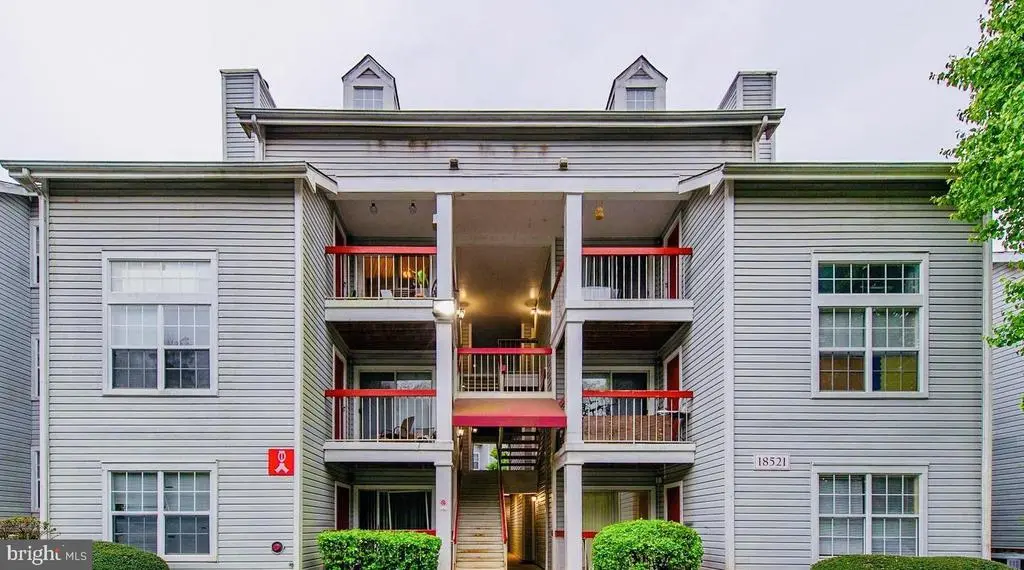 18521 Boysenberry Dr #251, Gaithersburg