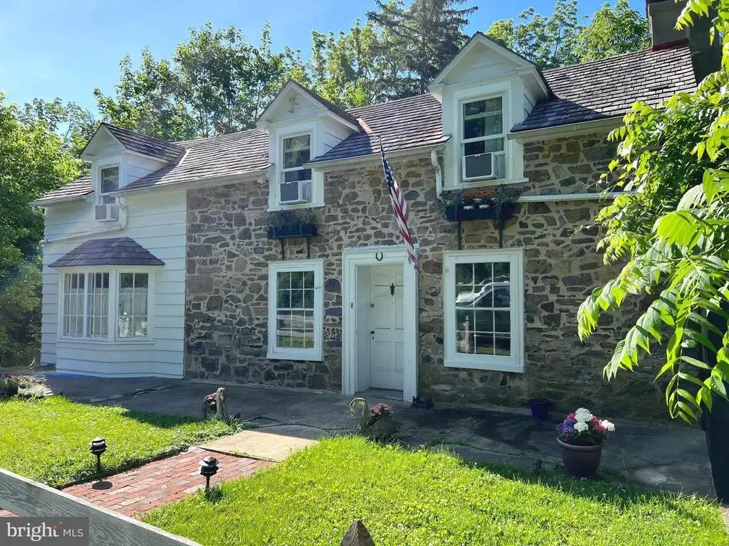 6230 Lower York Rd, NEW HOPE