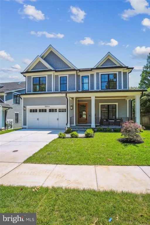 10033 Clue Dr, Bethesda
