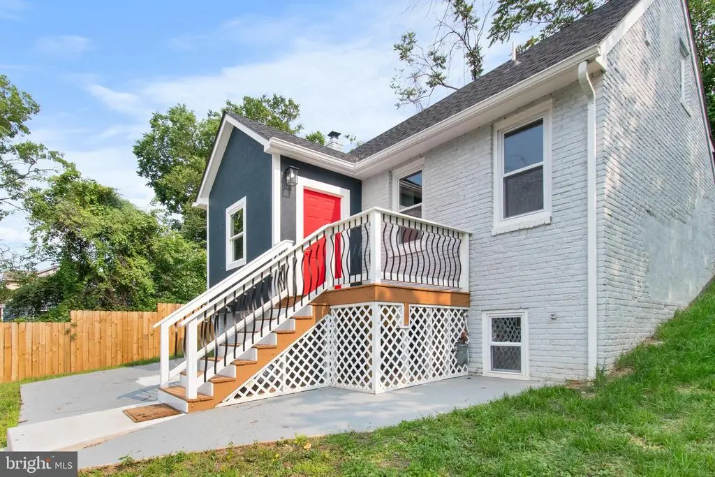 5021 A St Se, WASHINGTON