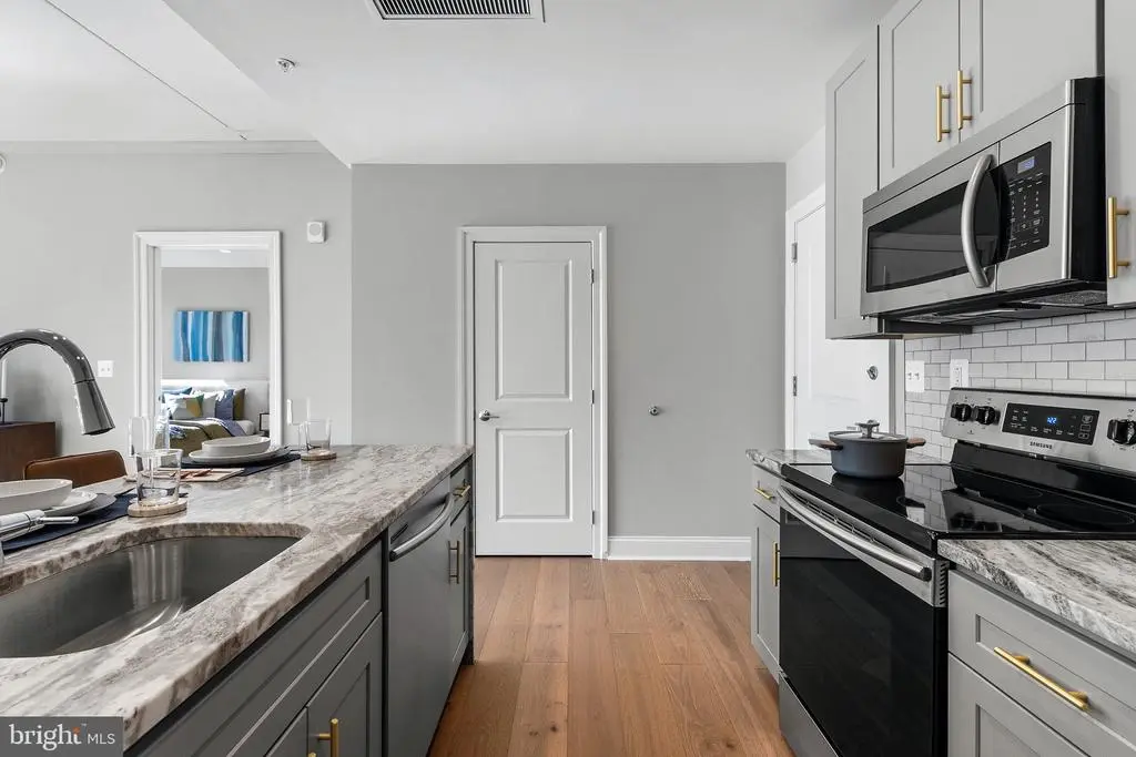 58 N 23rd St #1309, PHILADELPHIA