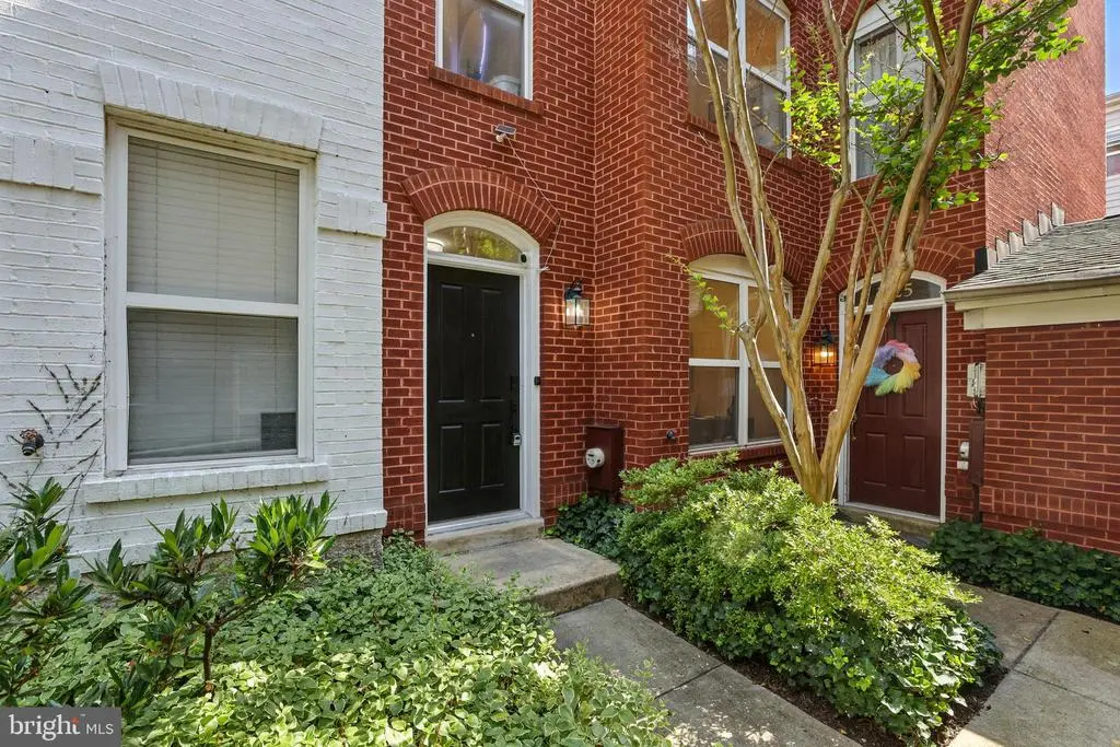 Photo of Listing #DCDC2205352