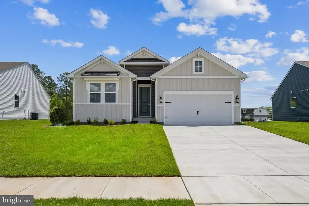 39007 Surfbird Dr, millville