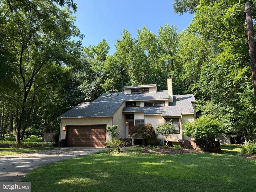 329 Mount Laurel Road, MOUNT LAUREL