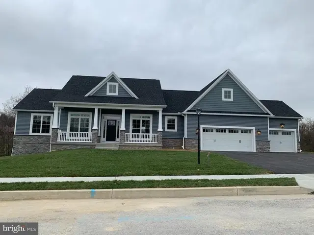116 Onyx Dr #51, Hanover