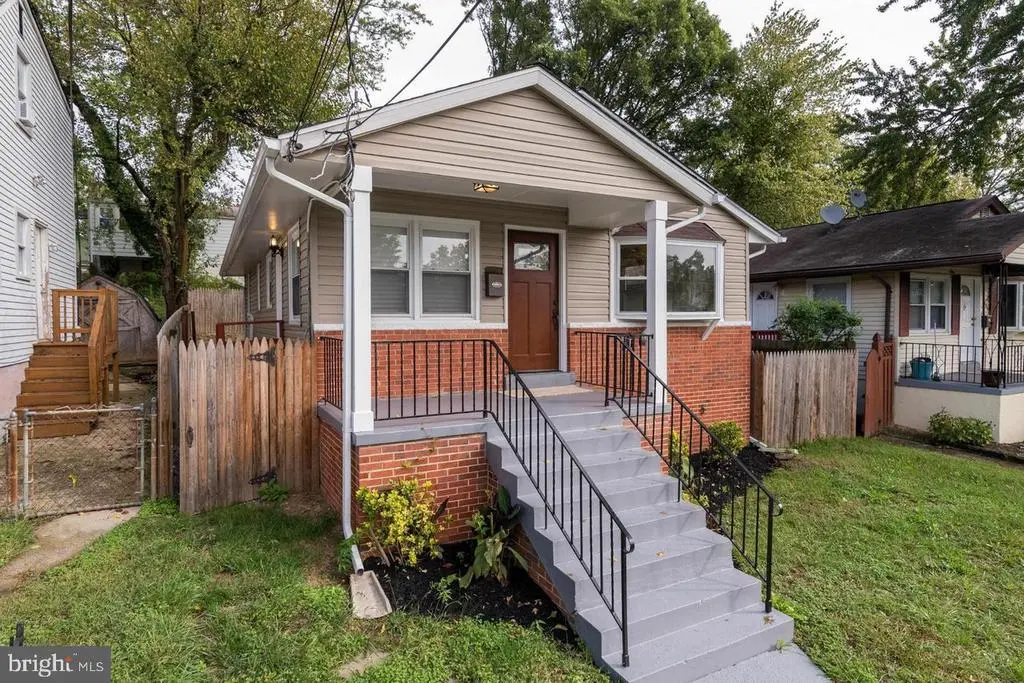 6202 Otis St, LANDOVER