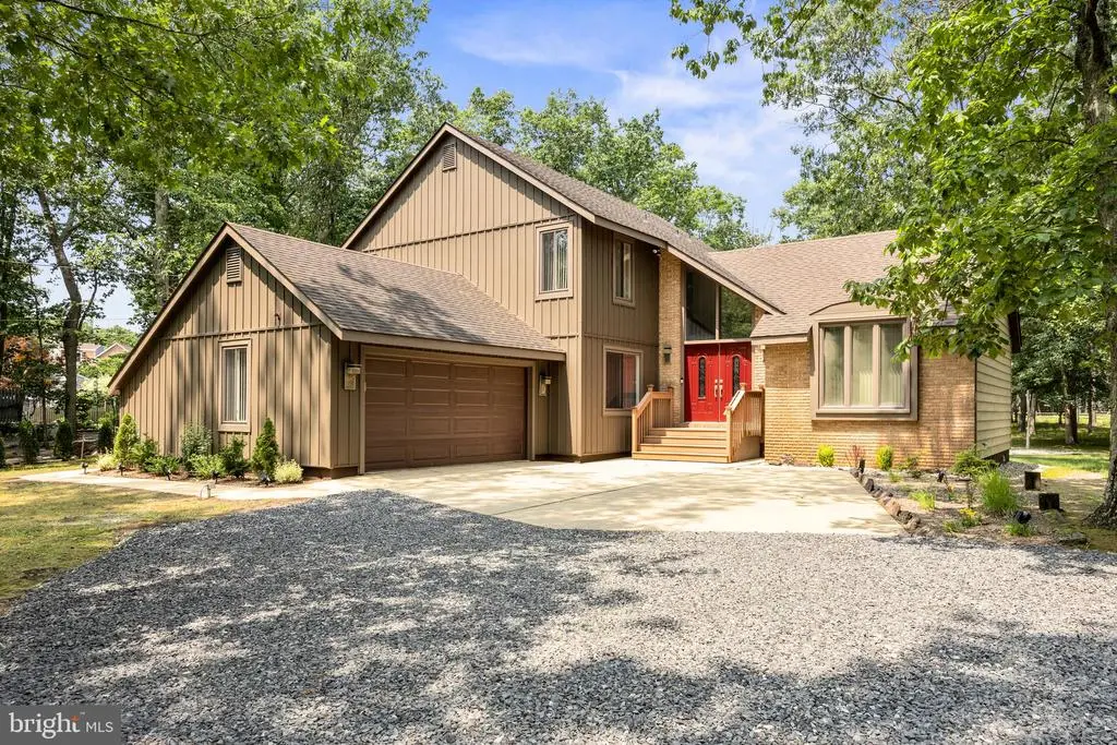 16 Brookfield Ave, MARLTON