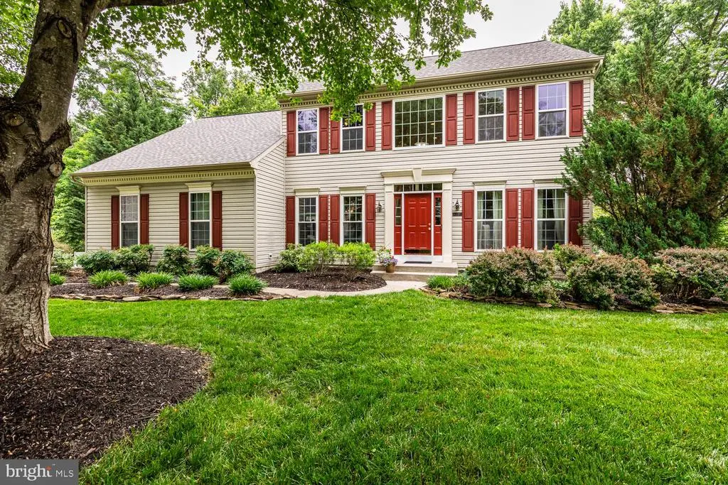 10808 Robin Lynn Dr, Ellicott City