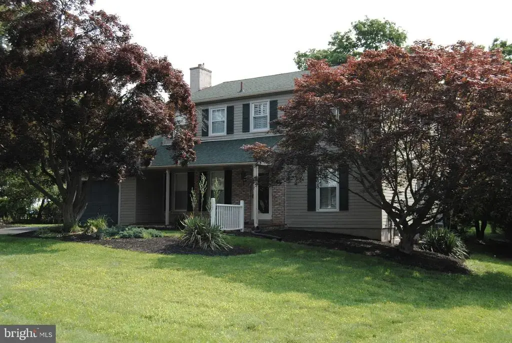 720 Ross Dr, LANGHORNE
