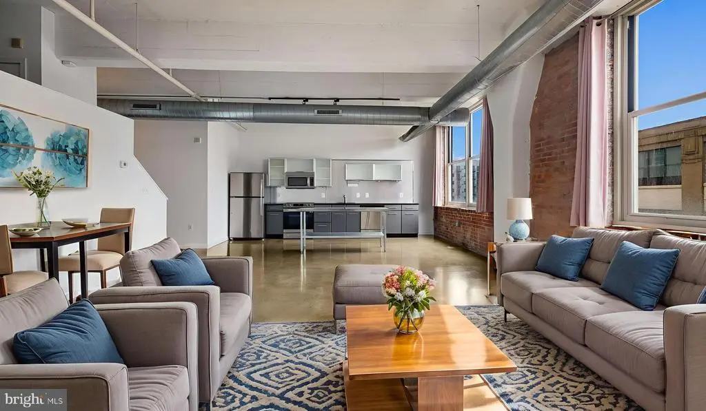 444 N 4th St #401, PHILADELPHIA