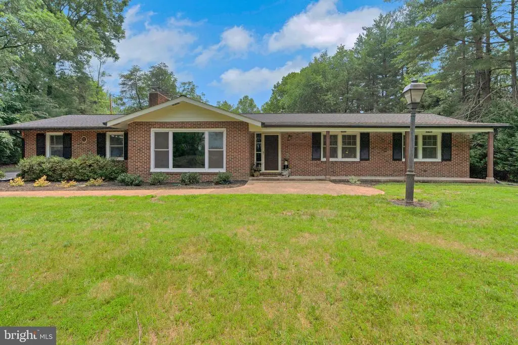 3724 Queen Anne Bridge Rd, Davidsonville