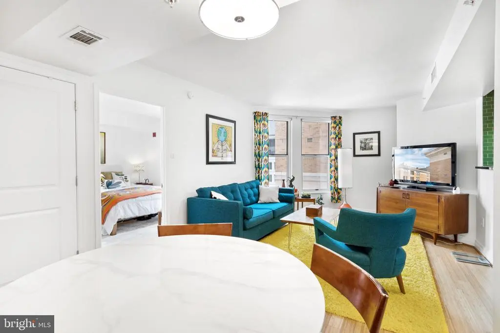 915 E St Nw #1103, WASHINGTON