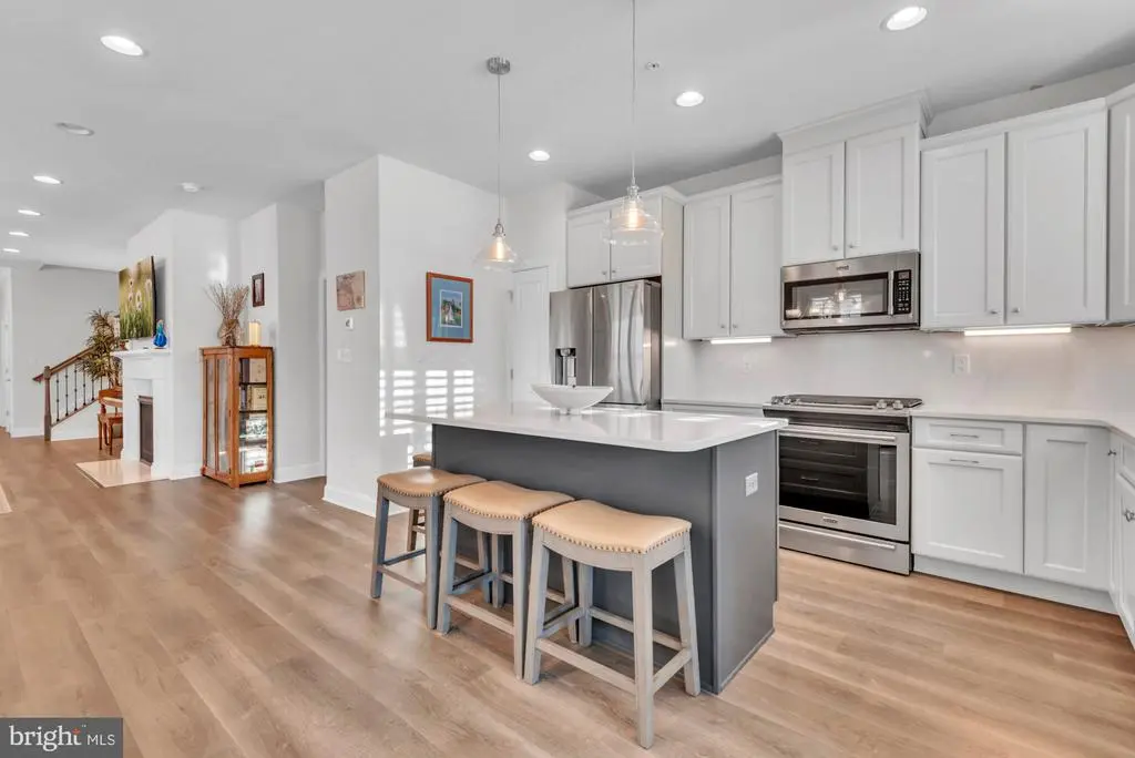 312 Topside Dr #223, STEVENSVILLE