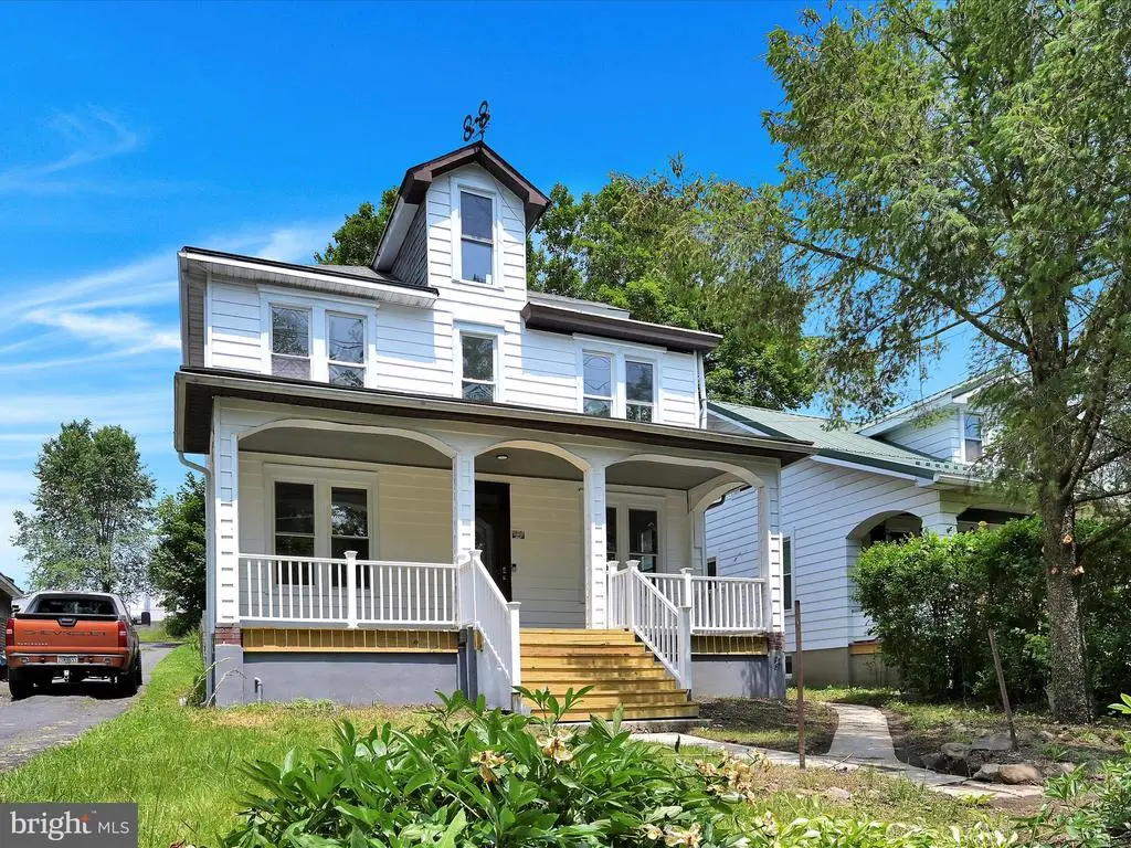 71 Pleasant Valley Rd, Pine Grove