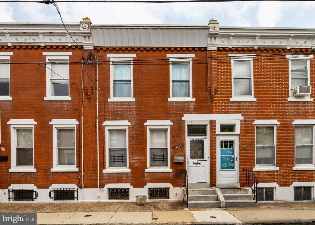 1637 S Rosewood St, Philadelphia