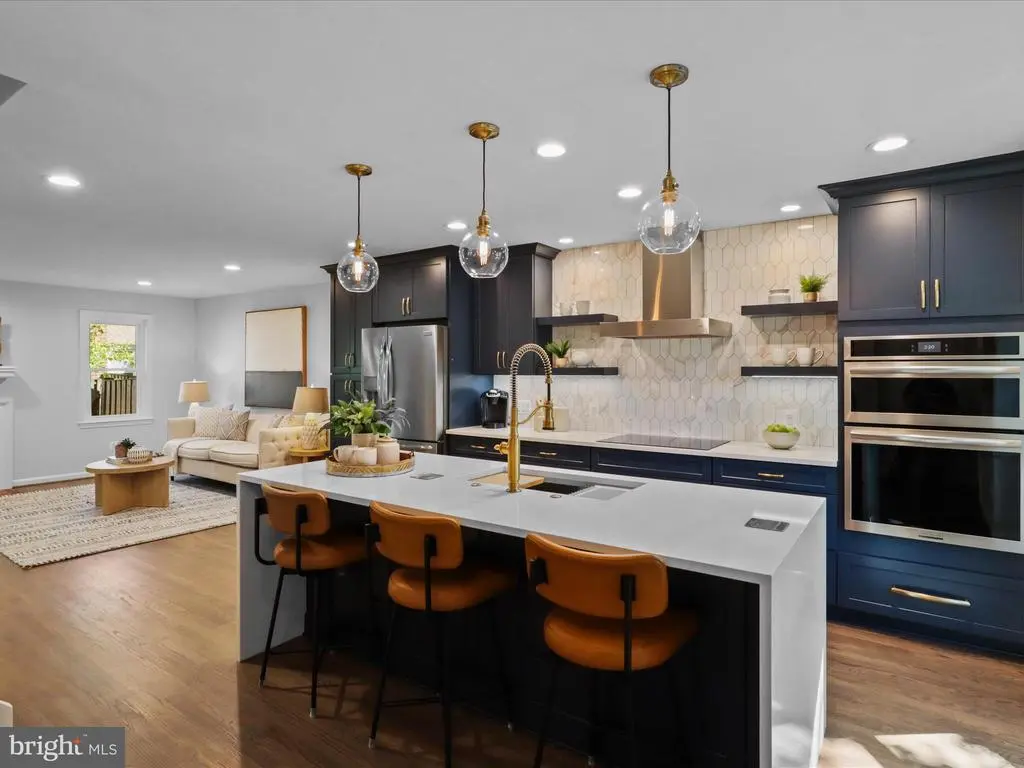 843 N Greenbrier St, ARLINGTON