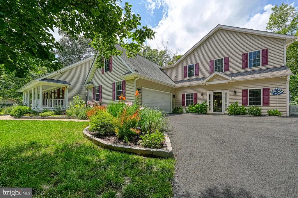 219 Oakwood Dr, MINERAL