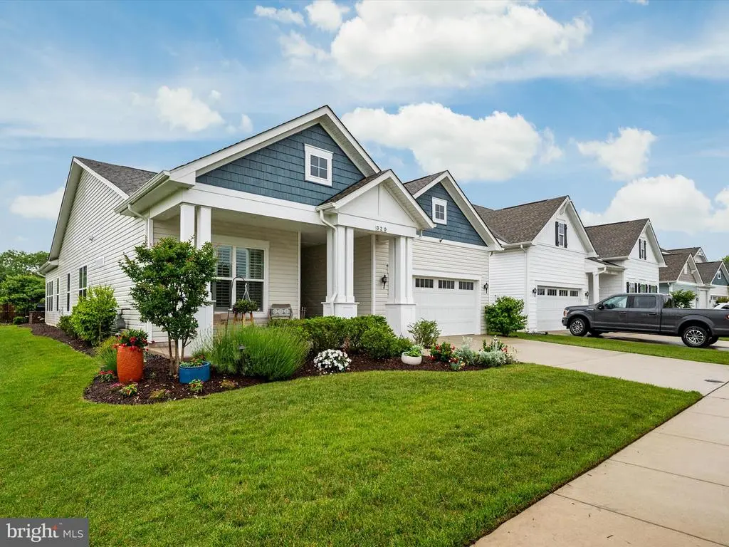 320 Bayberry Dr, Chester