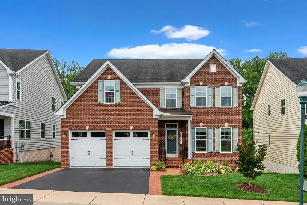 22351 Winding Woods Way, Clarksburg