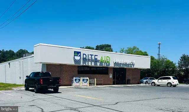 1120 S Central Ave, Laurel