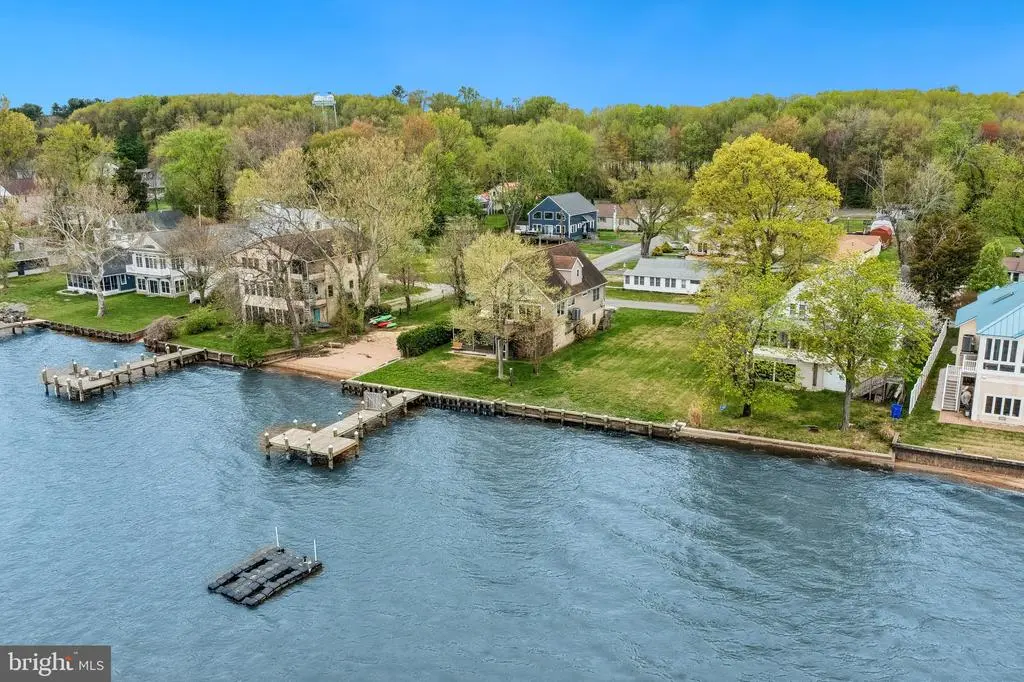 2 Greenbrier Rd, PERRYVILLE