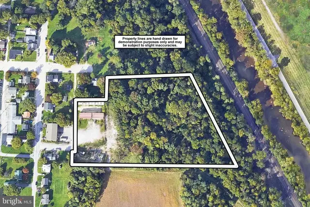 124, 126,128 And Rear Fallsview Ave, York Haven