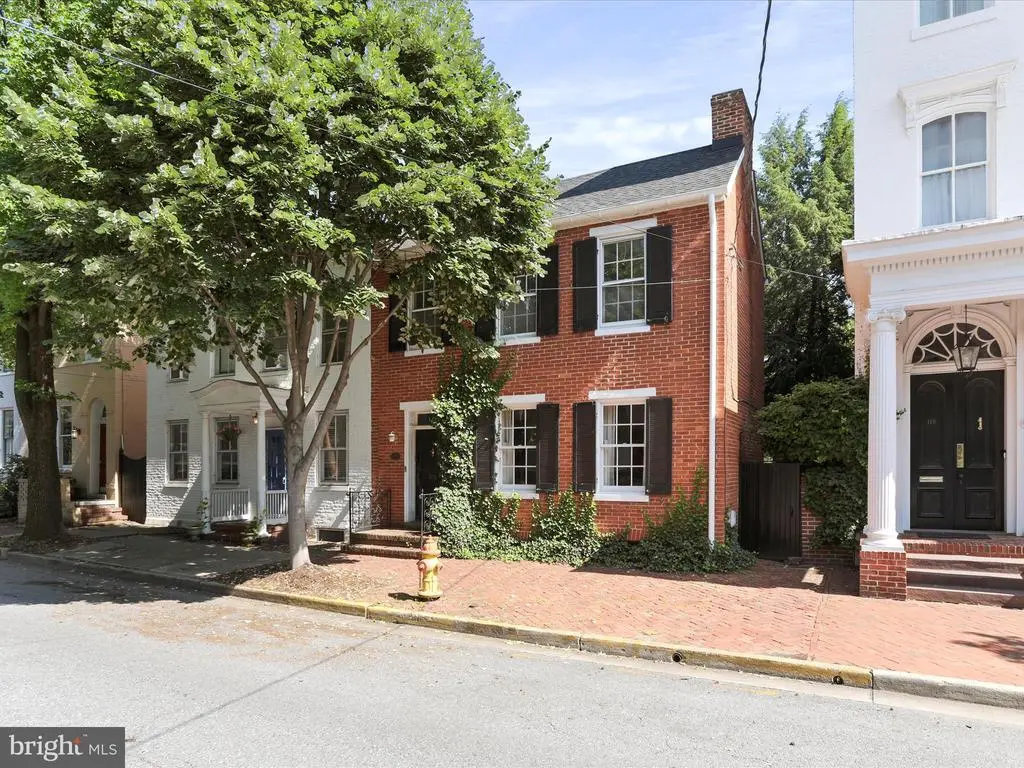 117 W 3rd St, Frederick