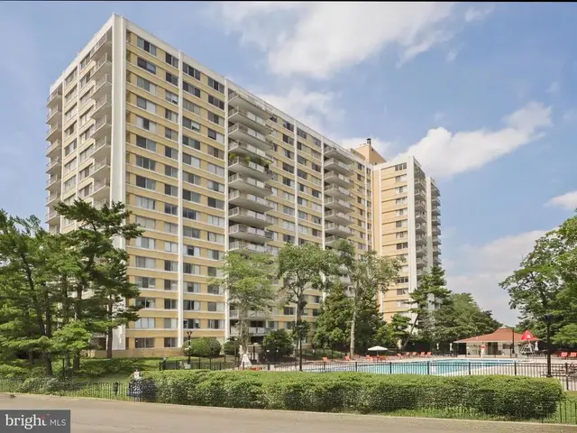 301 N Beauregard St #509, Alexandria