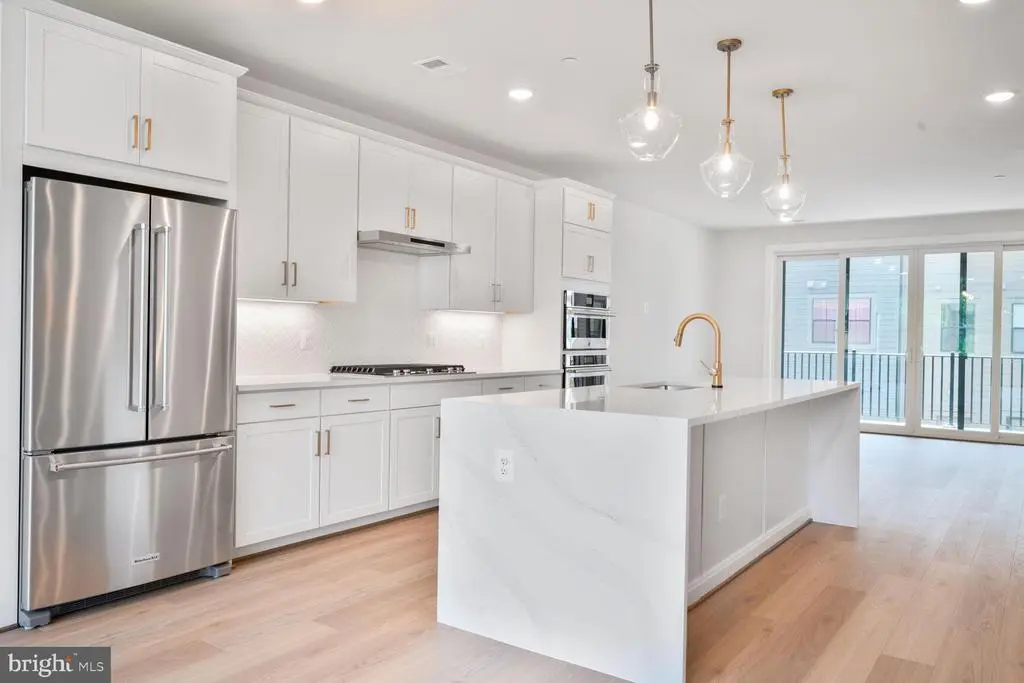 6050 Montrose Rd, North Bethesda