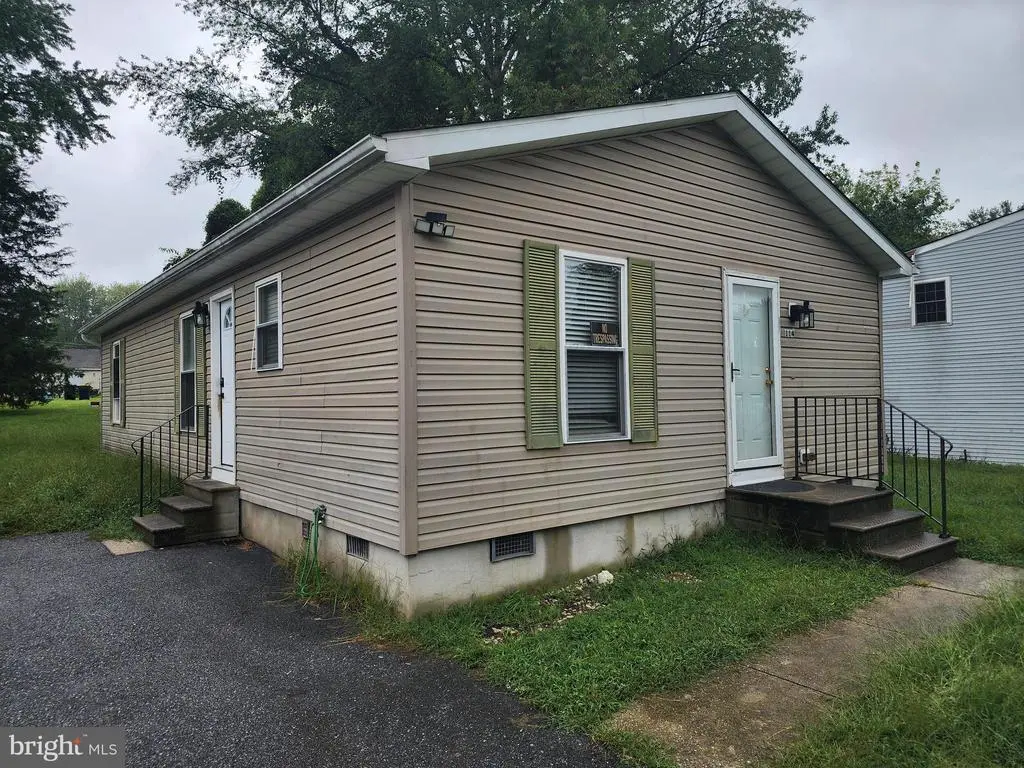 114 Spruance Rd, Dover