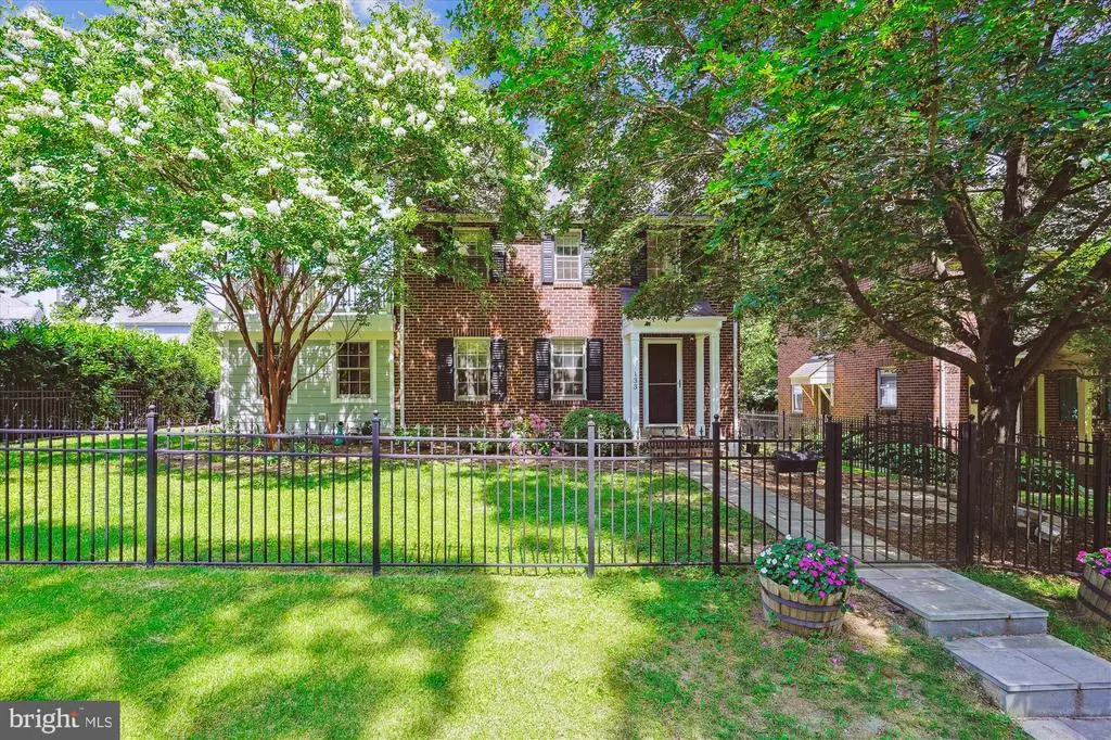 133 N Highland St N, Arlington