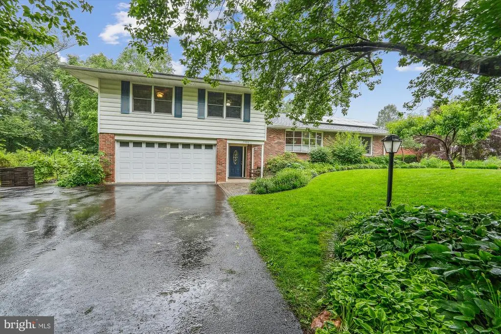 7106 Wick Ln, Rockville