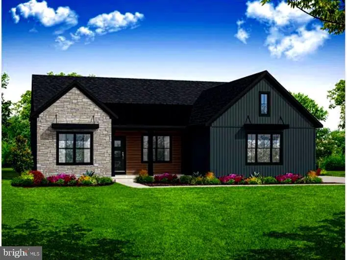 10 Family Dr, CARLISLE